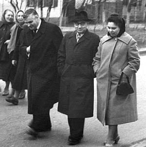 Микола Попов, Нінель Приходько, Олександр Черепахин